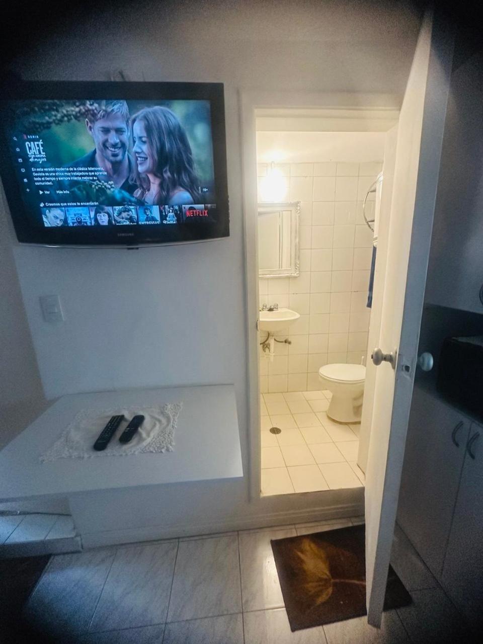 Estudio Independiente, Full Equipo En Excelente Zona De Apartamento